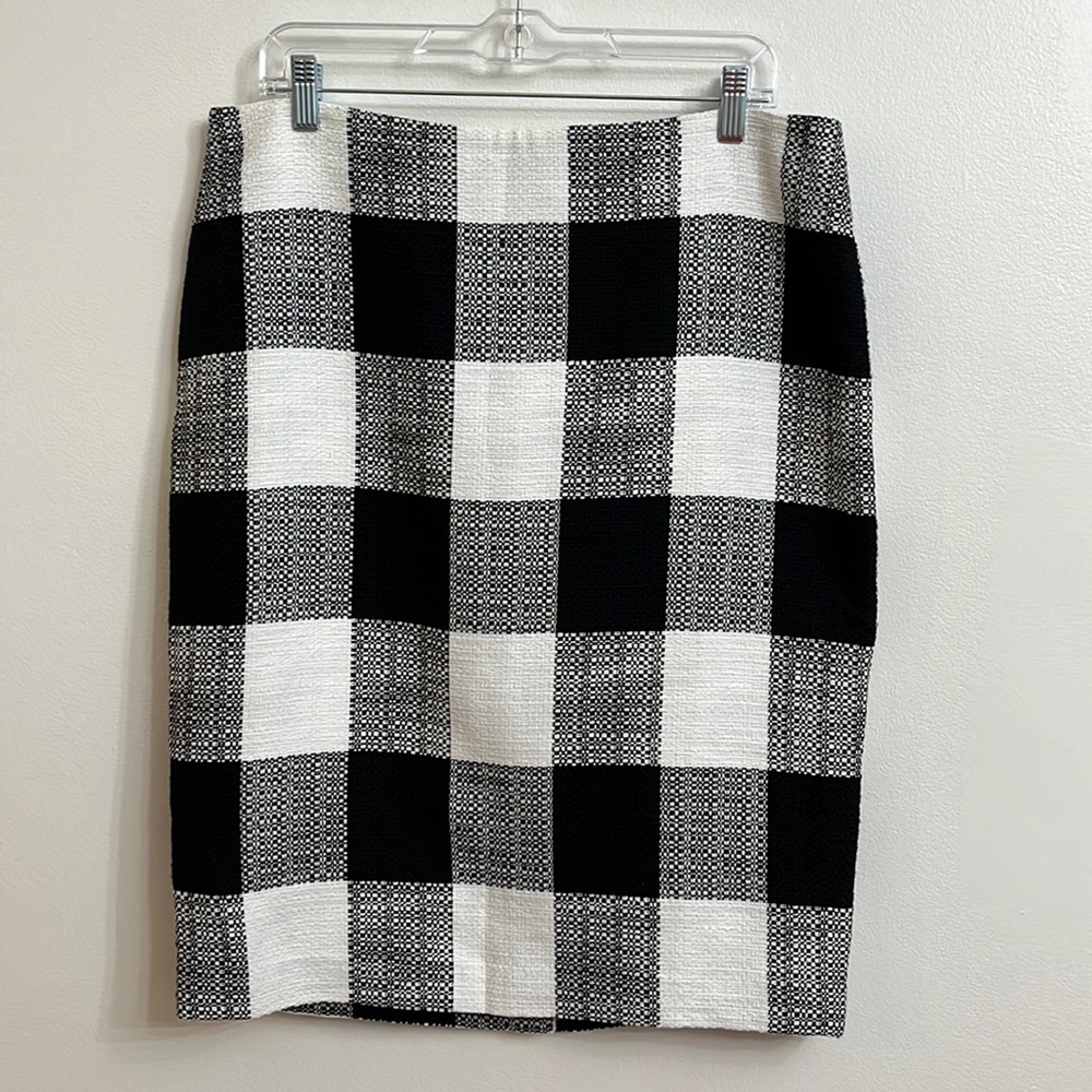 Talbots Black & White Buffalo Plaid Tweed Pencil Skirt Size 12